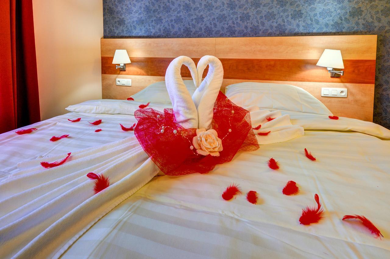 Hotel Toc ليبوفا لازن المظهر الخارجي الصورة